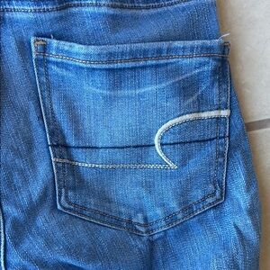 American Eagle Outfitters Skinny Blue Jeans with Faded Wash